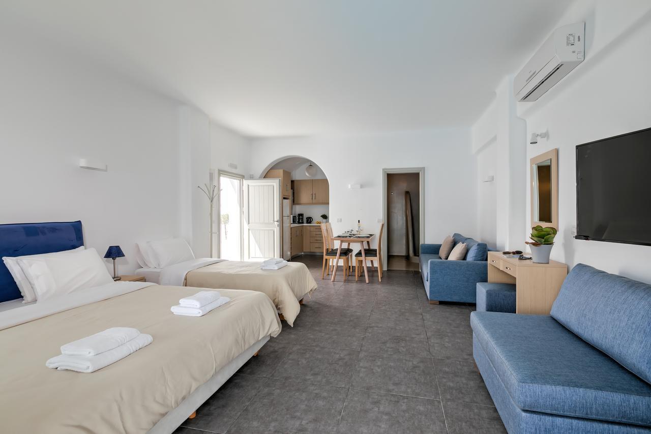Santorini Blue Senses Villas Месарія Екстер'єр фото