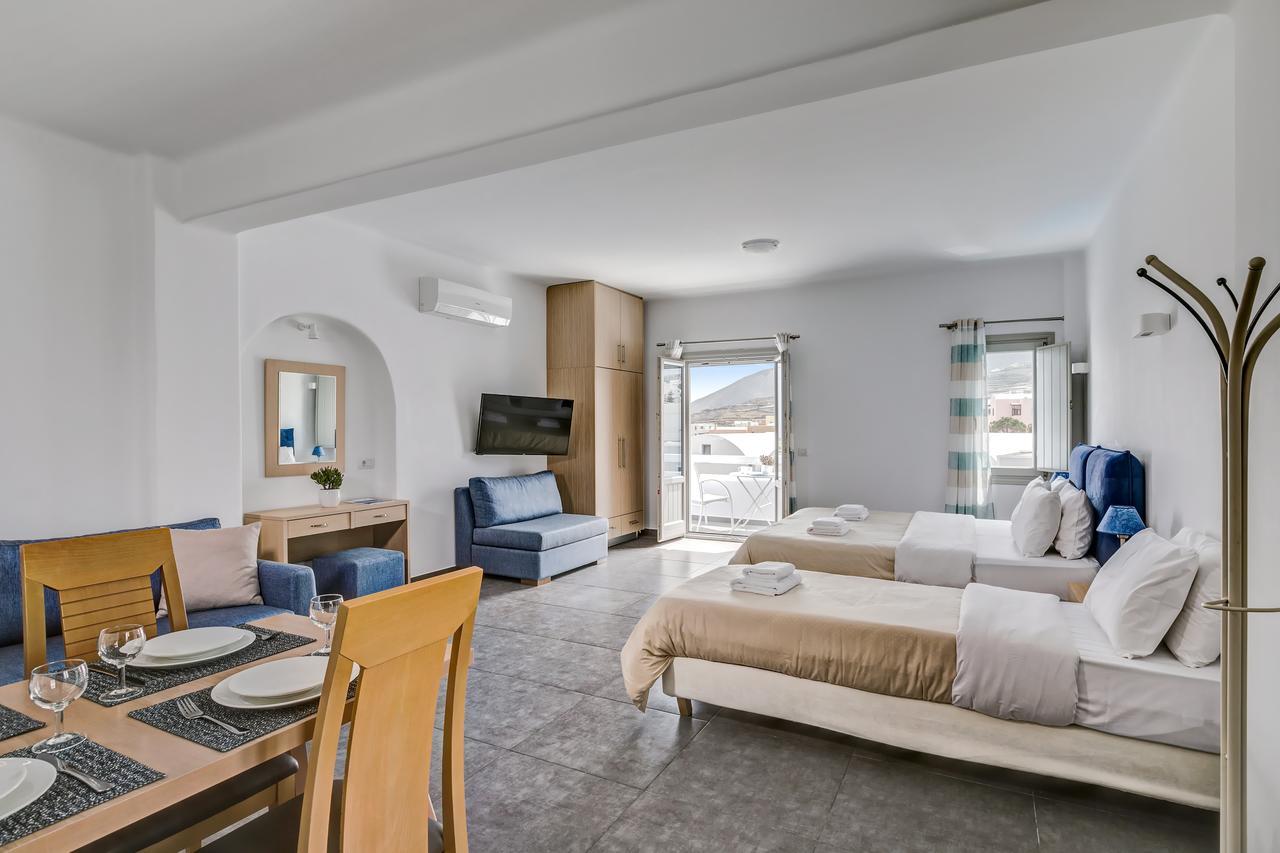 Santorini Blue Senses Villas Месарія Екстер'єр фото
